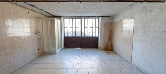 4 rooms Apartment in Bagnolo Piemonte, Italy No. 277854 38