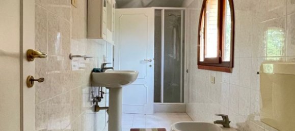 7 Schlafzimmer Haus in Civitella in Val di Chiana, Italy, Nr. 371973 8