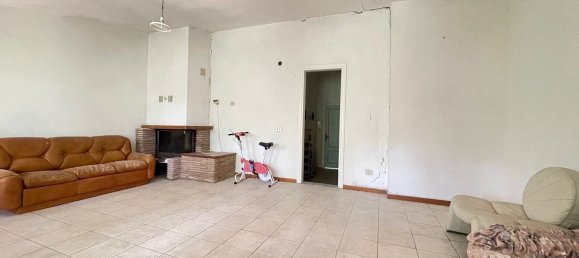 7 Schlafzimmer Haus in Civitella in Val di Chiana, Italy, Nr. 371973 9