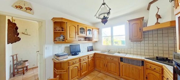 Casa de 3 dormitorios en Saint-Avertin, France No. 232257 4