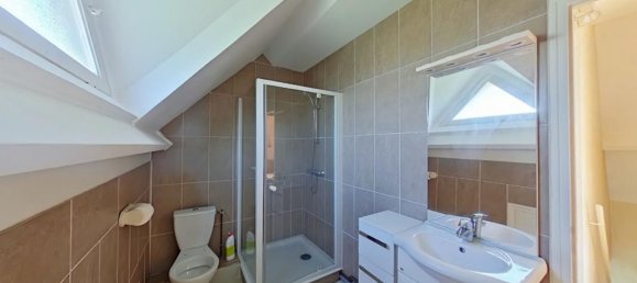 Casa de 3 dormitorios en Saint-Avertin, France No. 232257 7