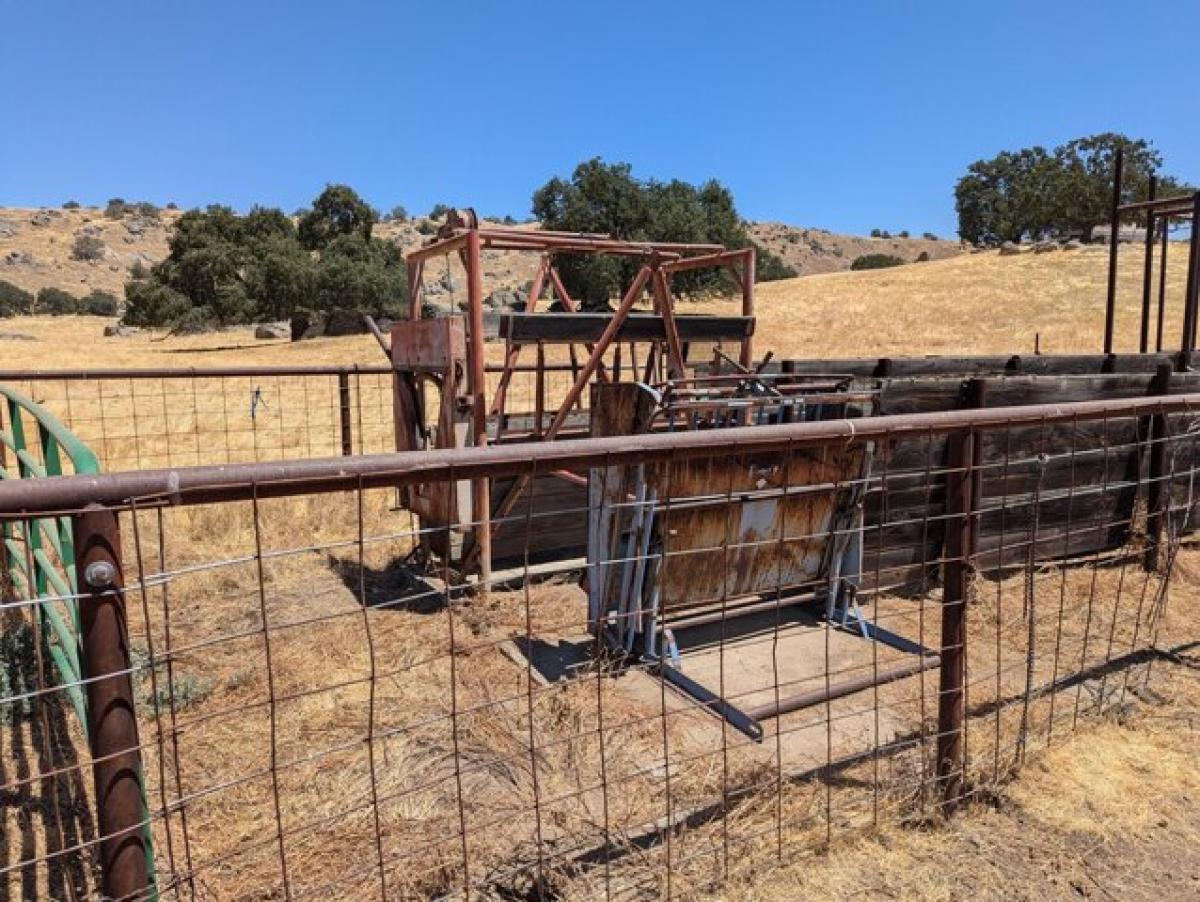  Land in Porterville, USA No. 485649