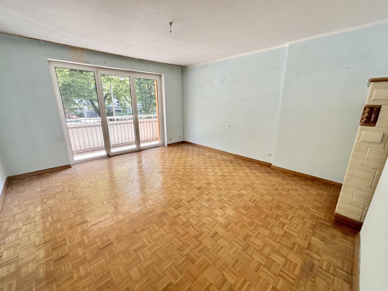 3غرفة شقة في Linz, Austria رقم 216302