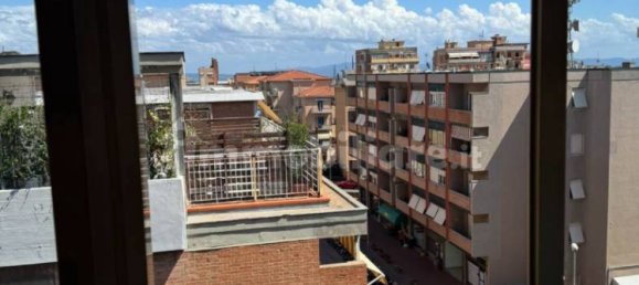 Квартира с 1 спальней в Пьомбино, Италия № 352855 15