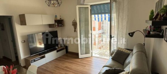 Квартира с 1 спальней в Пьомбино, Италия № 352855 3