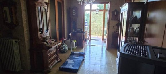 5 bedrooms House in Arezzo, Italy No. 327404 31