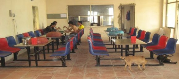  Shop in Tay Ho, Vietnam No. 6034 6