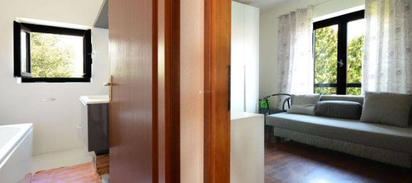 2 bedrooms Penthouse in Trieste, Italy No. 330599 13