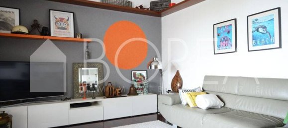 2 bedrooms Penthouse in Trieste, Italy No. 330599 4