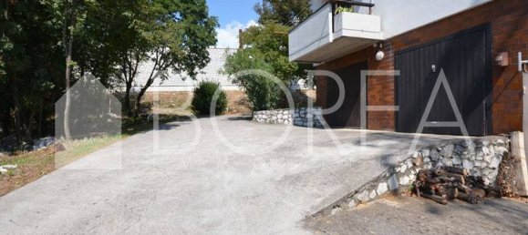 2 bedrooms Penthouse in Trieste, Italy No. 330599 15