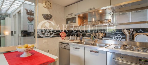 4 bedrooms Apartment in Florence, Italy No. 304151 38