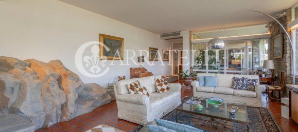 4 bedrooms Apartment in Florence, Italy No. 304151 6