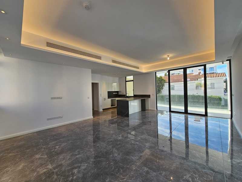 2 bedrooms Apartment in Limassol, Cyprus No. 7831