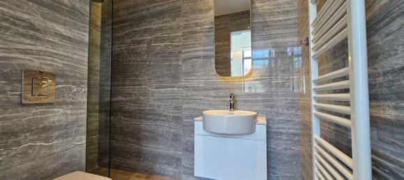 2 bedrooms Apartment in Limassol, Cyprus No. 7831 7