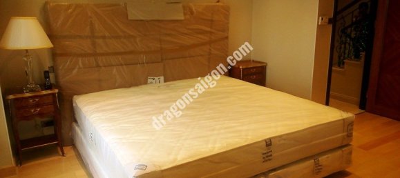 232m² Apartment in District 1, Vietnam No. 10803 16