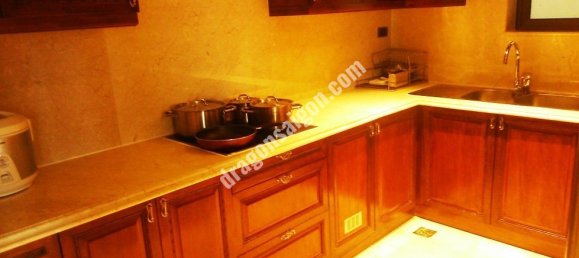 232m² Apartment in District 1, Vietnam No. 10803 3