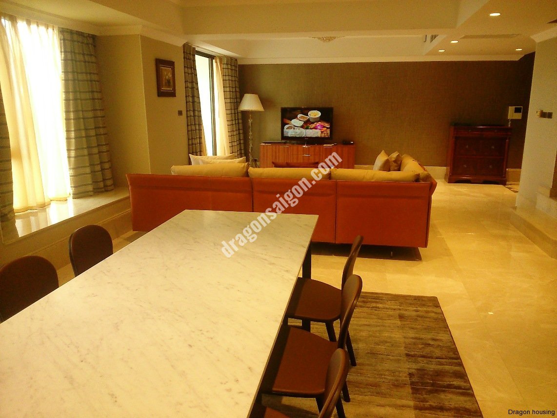 232m² Apartment in District 1, Vietnam No. 10803