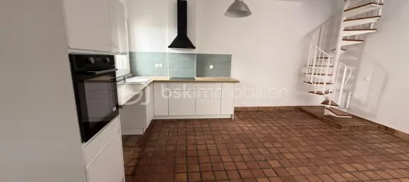 2 bedrooms House in Malakoff, France No. 320818 5