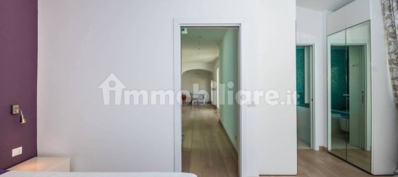 Вилла с 4 спальнями в Орозеи, Италия № 298071 35