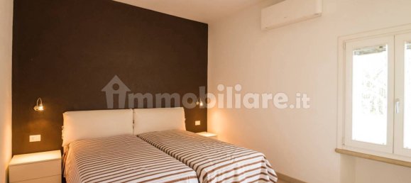 Вилла с 4 спальнями в Орозеи, Италия № 298071 26