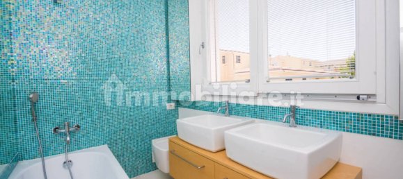 Вилла с 4 спальнями в Орозеи, Италия № 298071 38