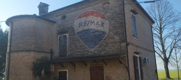 8-salle Maison à Copparo, Italy No. 14874 10