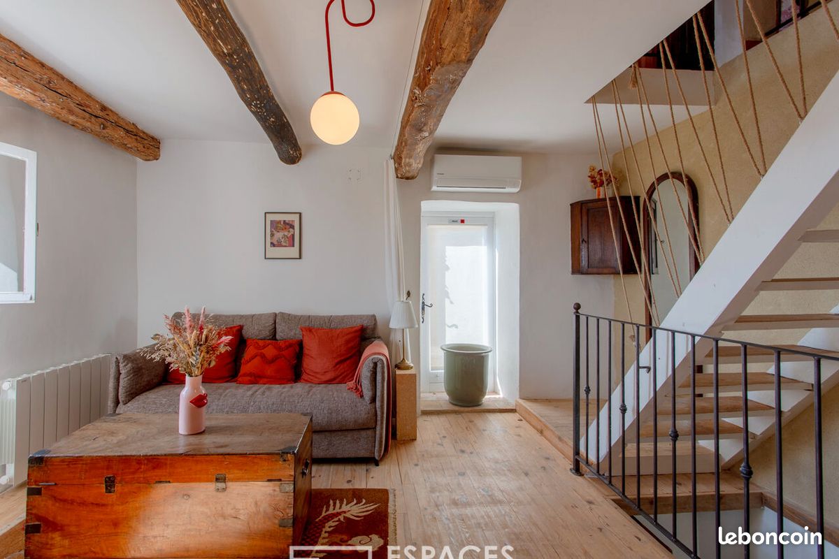 2 bedrooms Townhouse in Uzes, France No. 339968