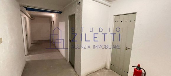 3 bedrooms Apartment in Brescia, Italy No. 172752 27