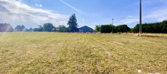  Land in Saint-Louis, France No. 93960 4