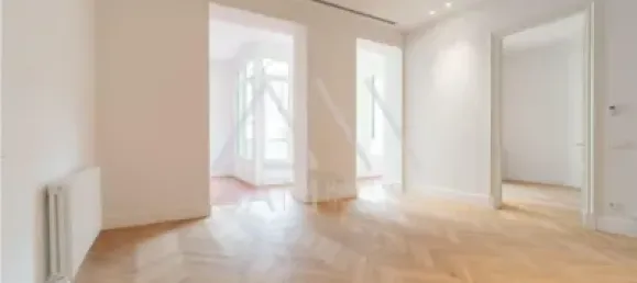 2 غرف نوم شقة في Ciutat Vella, Spain رقم 33995 17