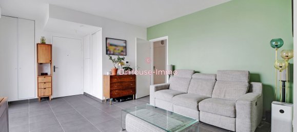 Apartamento de 3 dormitorios en Colombes, France No. 133154 6