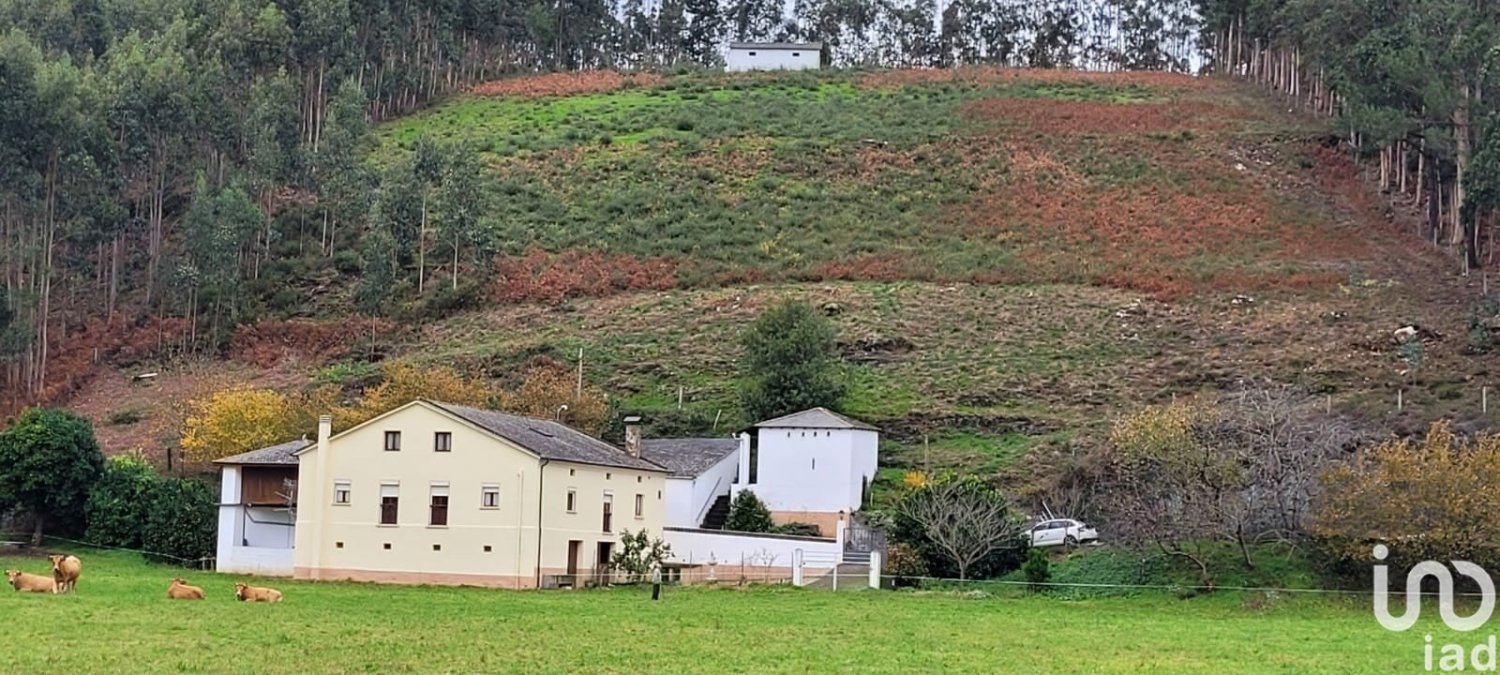 Дом с 6 спальнями в Сан-Тирсо-де-Абрес, Испания № 293344