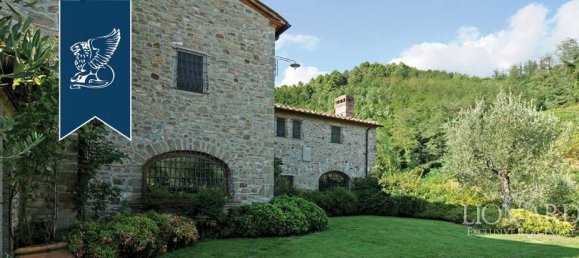 Villa de 4 habitaciónes en Massa e Cozzile, Italy No. 19857 3