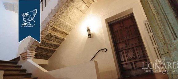 Villa de 4 habitaciónes en Massa e Cozzile, Italy No. 19857 19