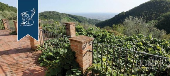 Villa de 4 habitaciónes en Massa e Cozzile, Italy No. 19857 10