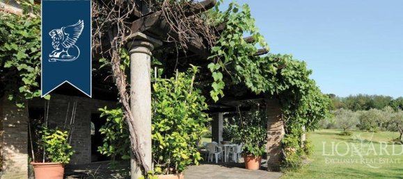 Villa de 4 habitaciónes en Massa e Cozzile, Italy No. 19857 5