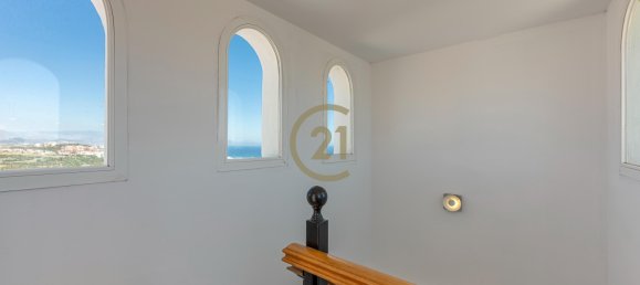 4 bedrooms House in Alcorrin, Spain No. 81181 23