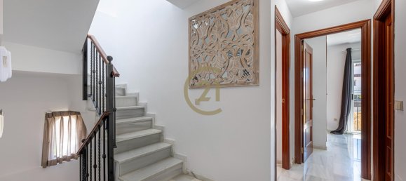 4 bedrooms House in Alcorrin, Spain No. 81181 9