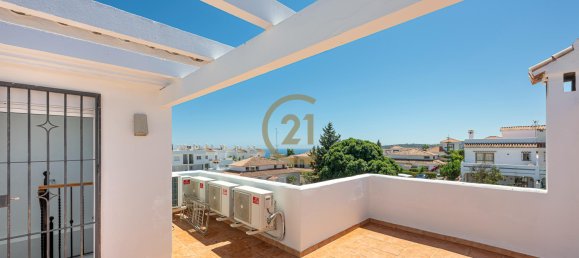 4 bedrooms House in Alcorrin, Spain No. 81181 25