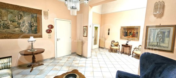 Casa de 2 dormitorios en San Severo, Italy No. 175656 11