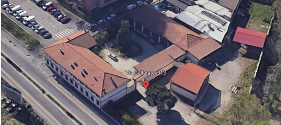 10 bedrooms House in Milan, Italy No. 264700 4