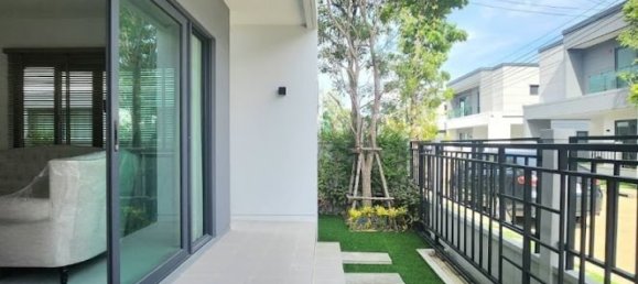 4 rooms Duplex in Samut Prakan, Thailand No. 11074 16