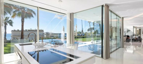 5 bedrooms House in Cannes, France No. 246429 6