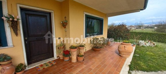 Вилла с 5 спальнями в Фрозиноне, Италия № 133614 30