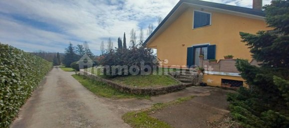 Вилла с 5 спальнями в Фрозиноне, Италия № 133614 34