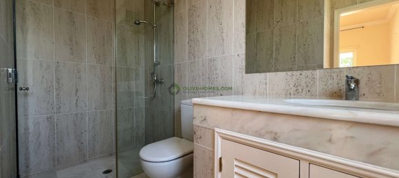 6 bedrooms Villa in Quarteira, Portugal No. 134297 17