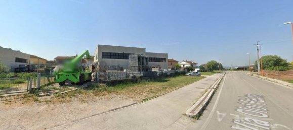 374m² Warehouse in Cesena, Italy No. 93105 3