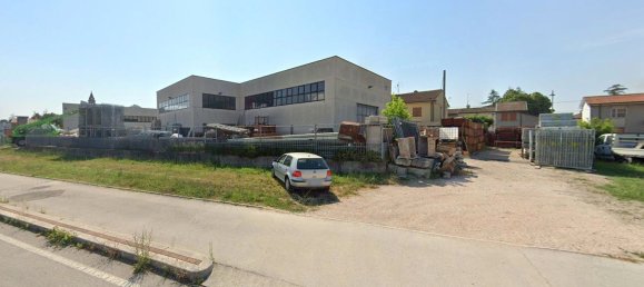 374m² Warehouse in Cesena, Italy No. 93105 2