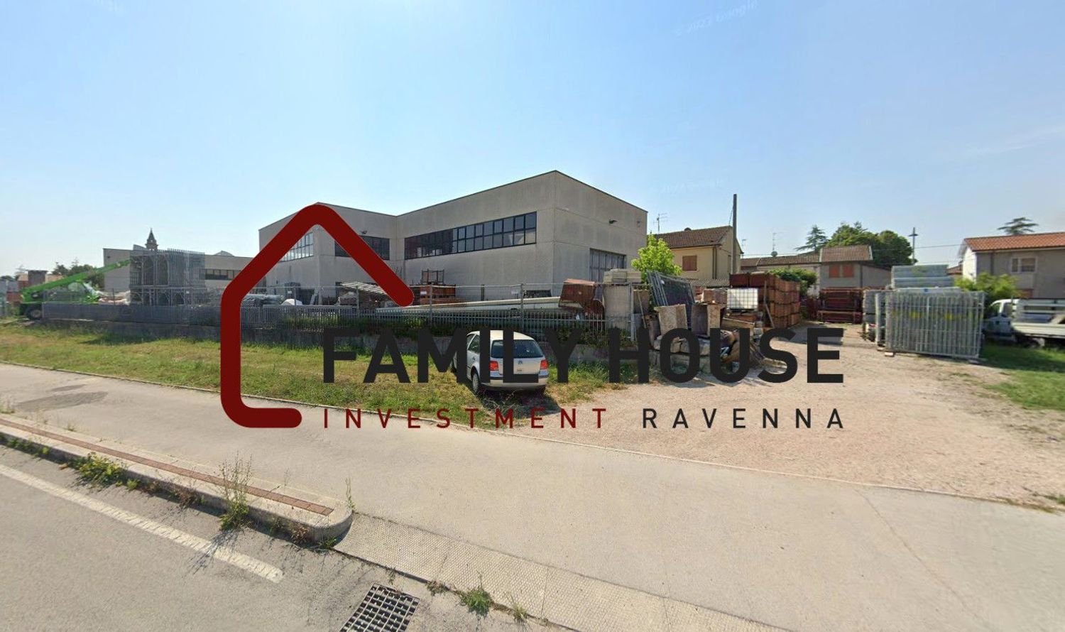 374m² Warehouse in Cesena, Italy No. 93105