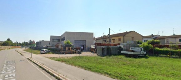 374m² Warehouse in Cesena, Italy No. 93105 4